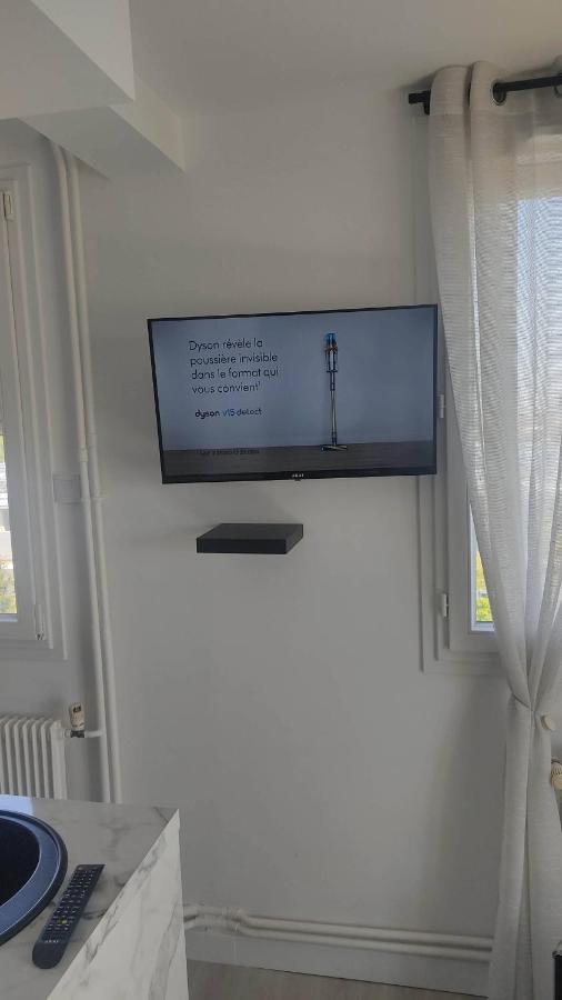 Appart- Hotel Love Room Yschool Труа Екстер'єр фото